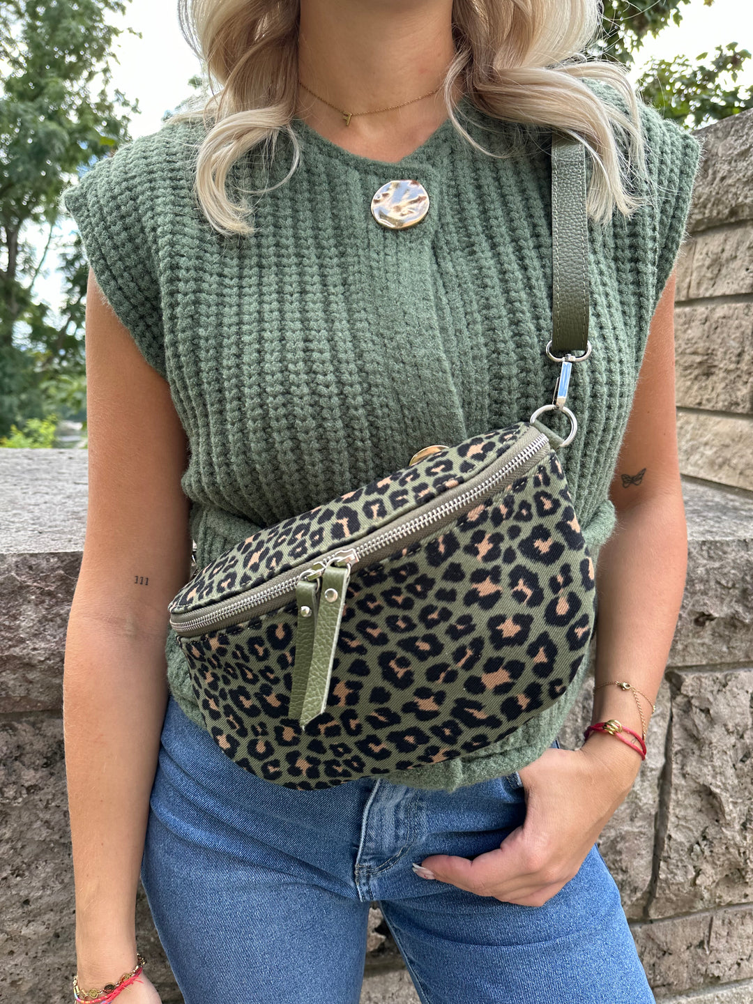 Crossbody Bag mit Leoprint Wild Autumn