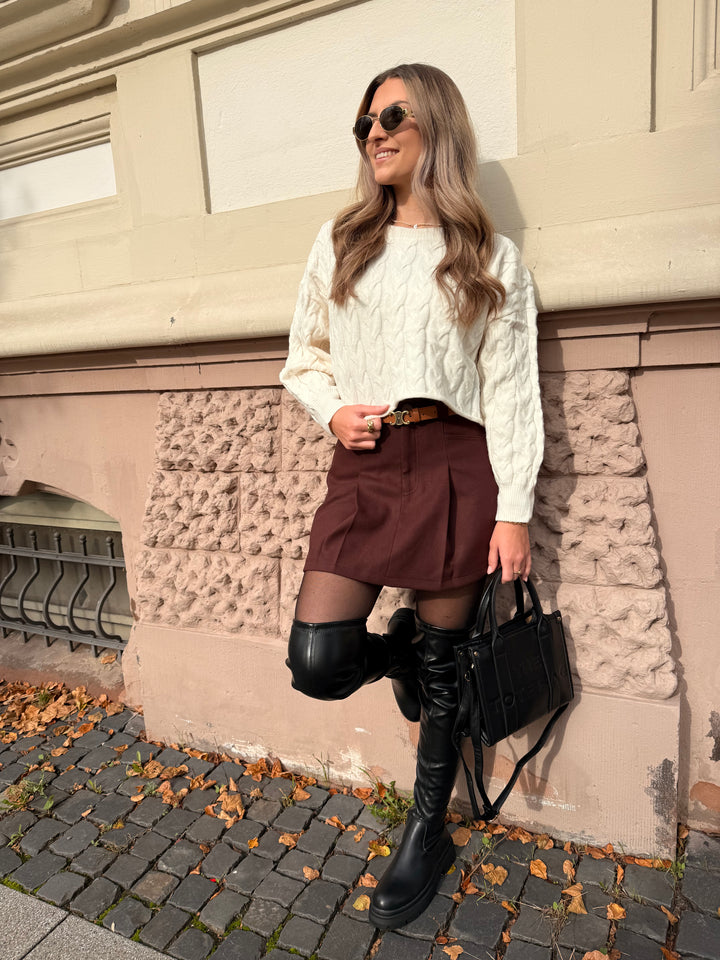 Cropped Strickpullover mit Zopfmuster Linda