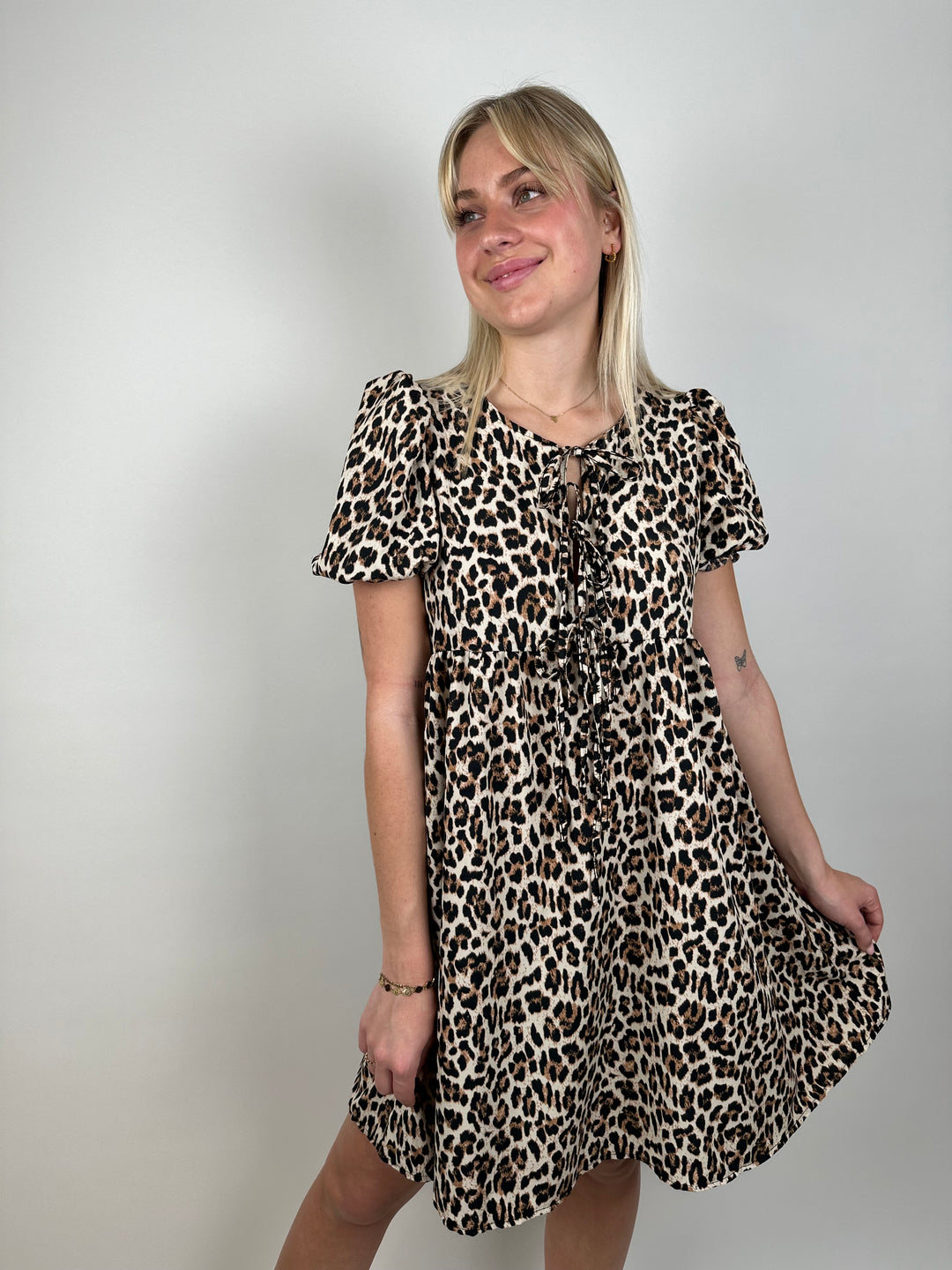 Kleid mit Leoprint und Schleifen Paula