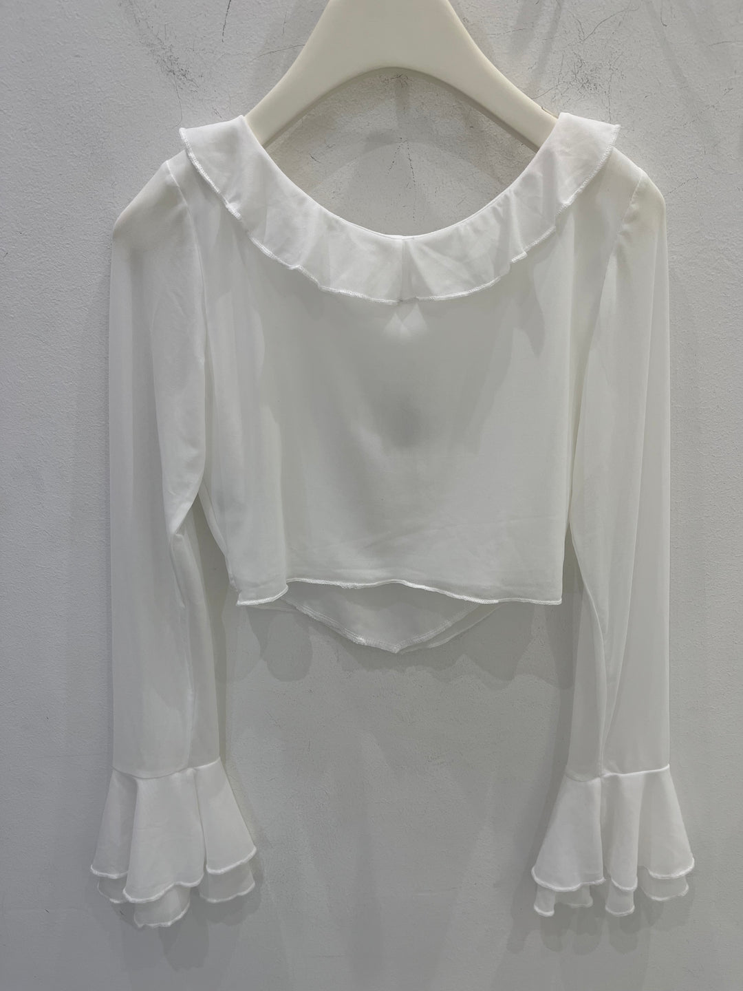 CROPPED RÜSCHENBLUSE ELIF WEIẞ GR. S/36 (B-WARE)