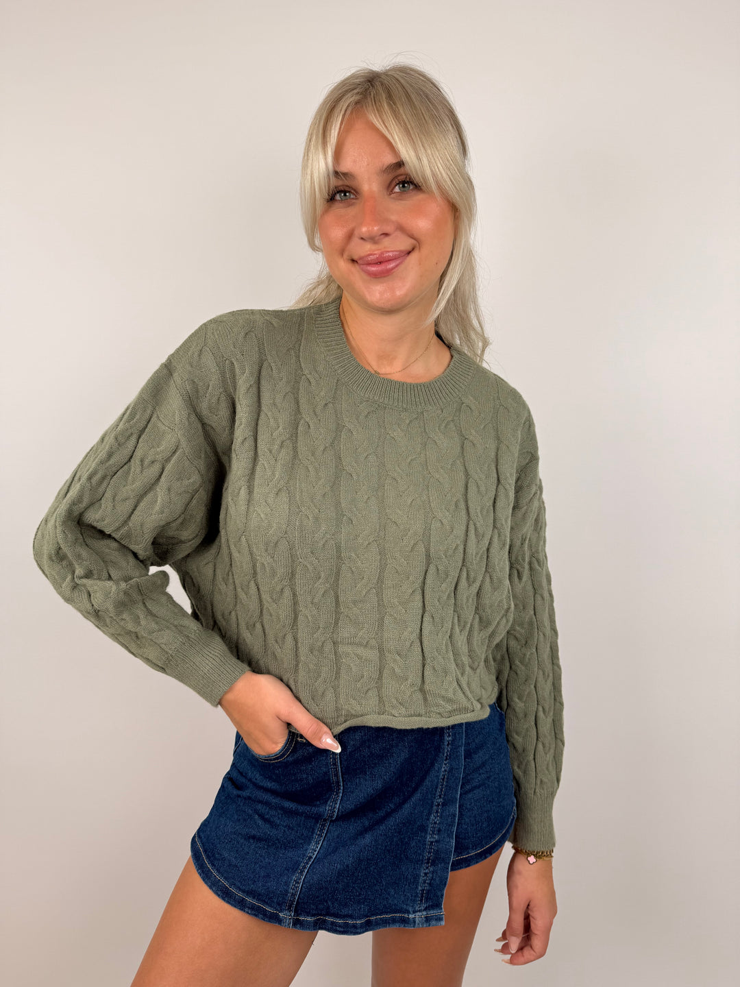 Cropped Strickpullover mit Zopfmuster Linda