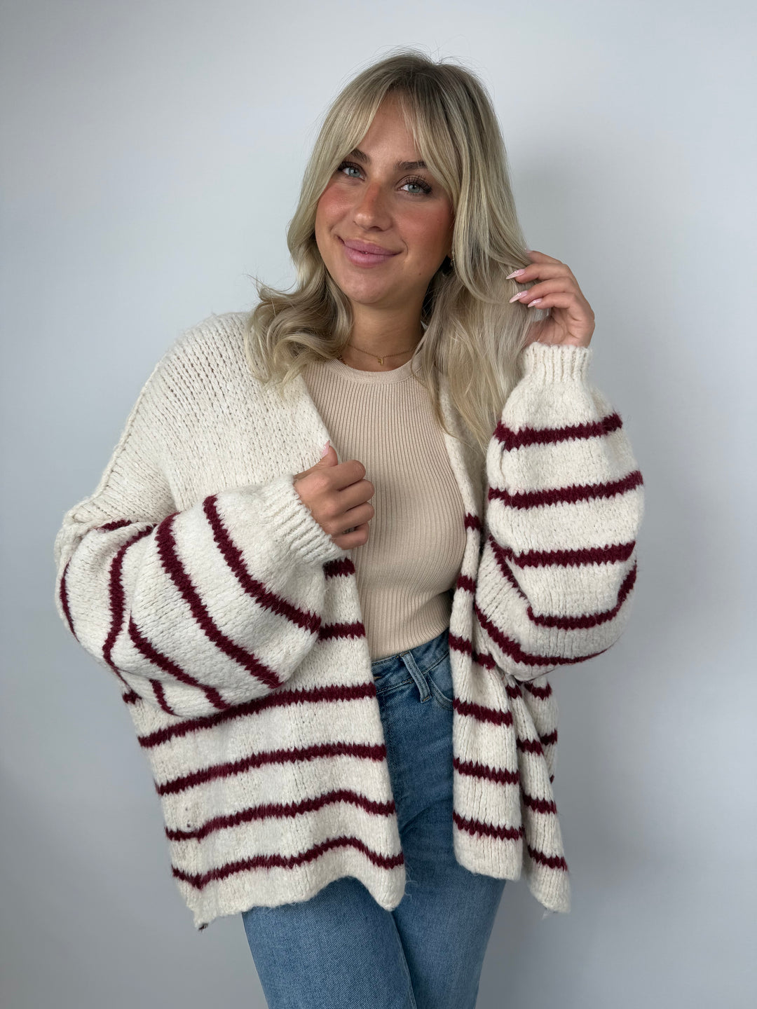 Oversize Strickcardigan Half Stripes