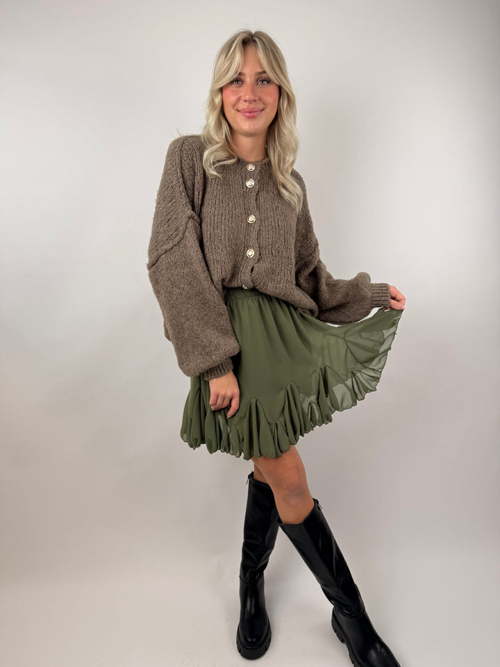 Kurzer Oversize Cardigan mit goldenen Manschettenknöpfen Claire