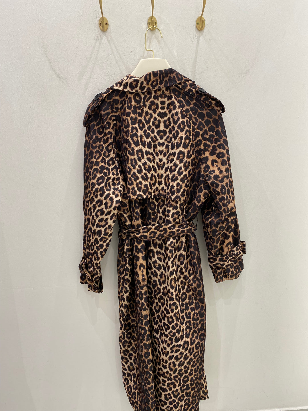 Trenchcoat mit Leoprint Gr. M/L (Einzelteil)