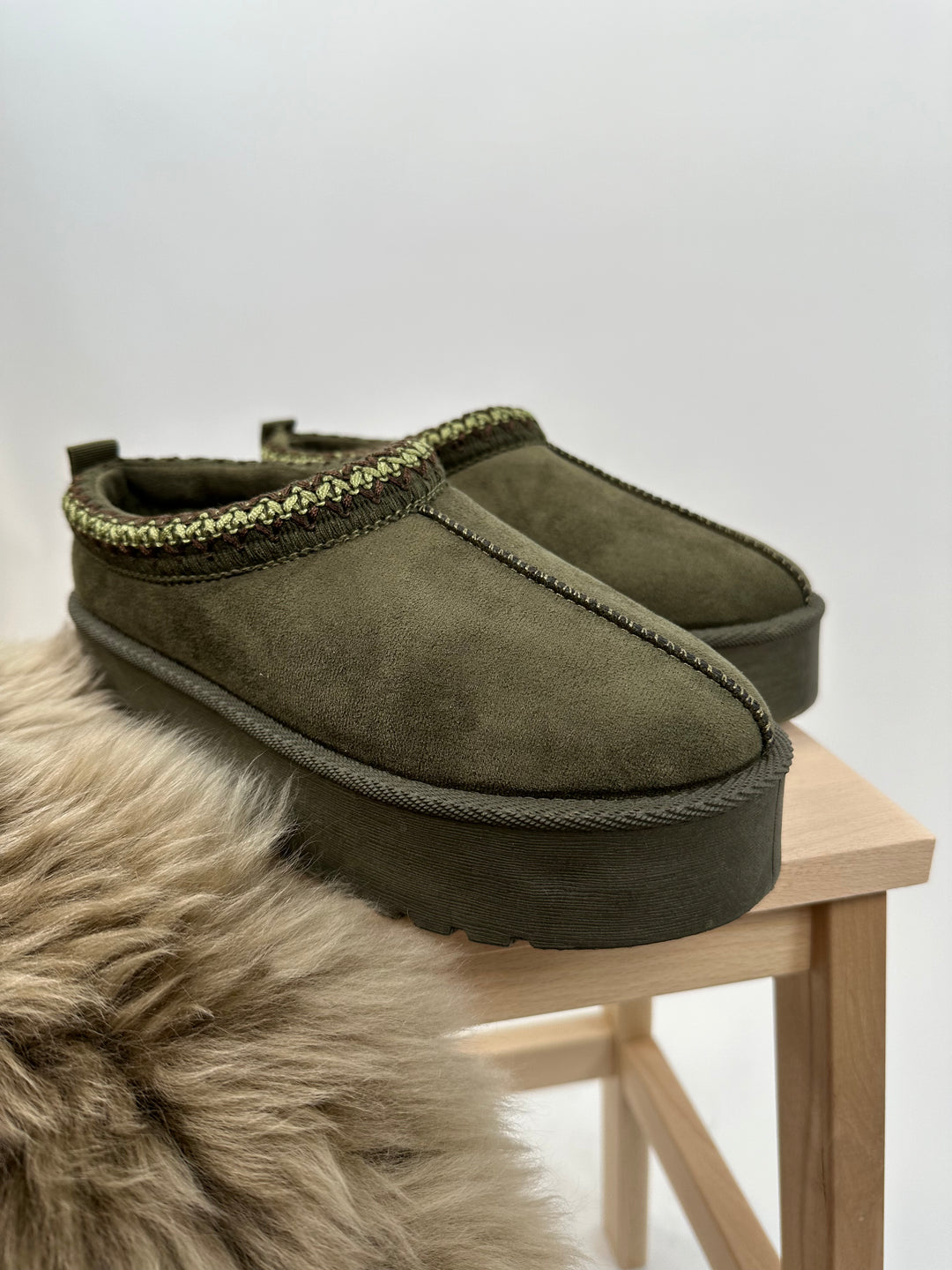 Plateau Slipper