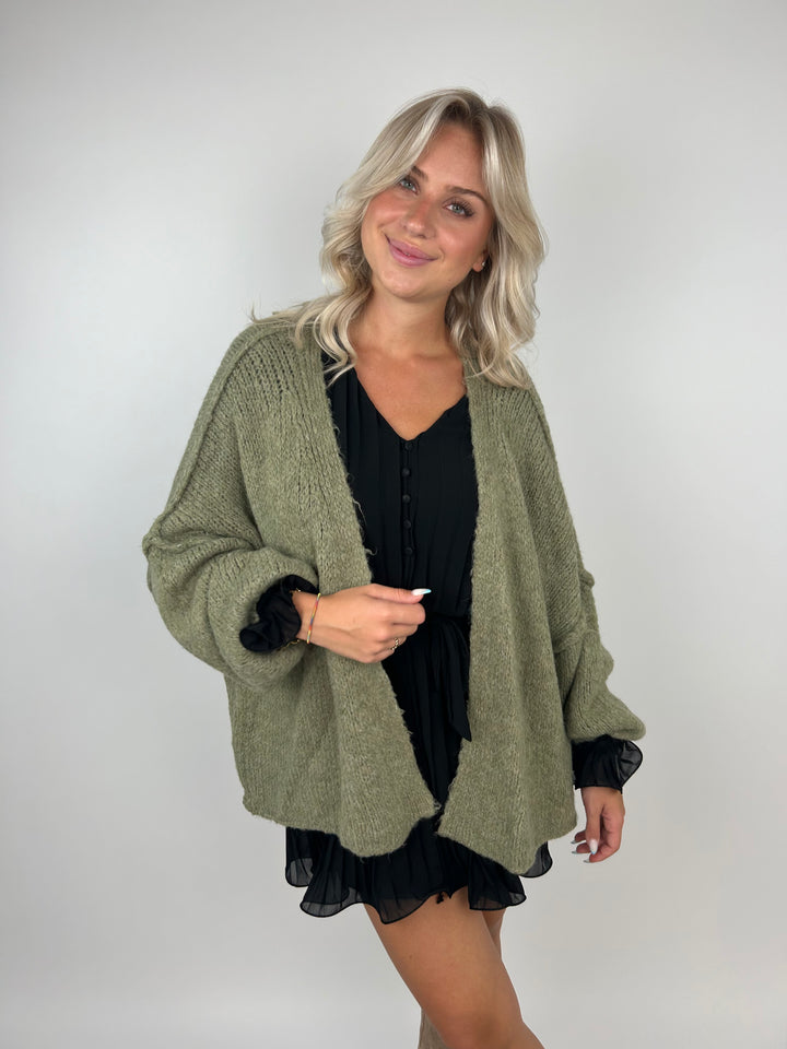 Kurzer Oversize Cardigan Super Cozy