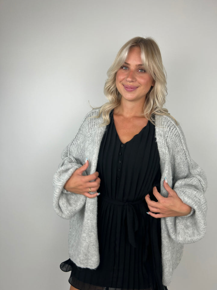 Kurzer Oversize Cardigan Super Cozy