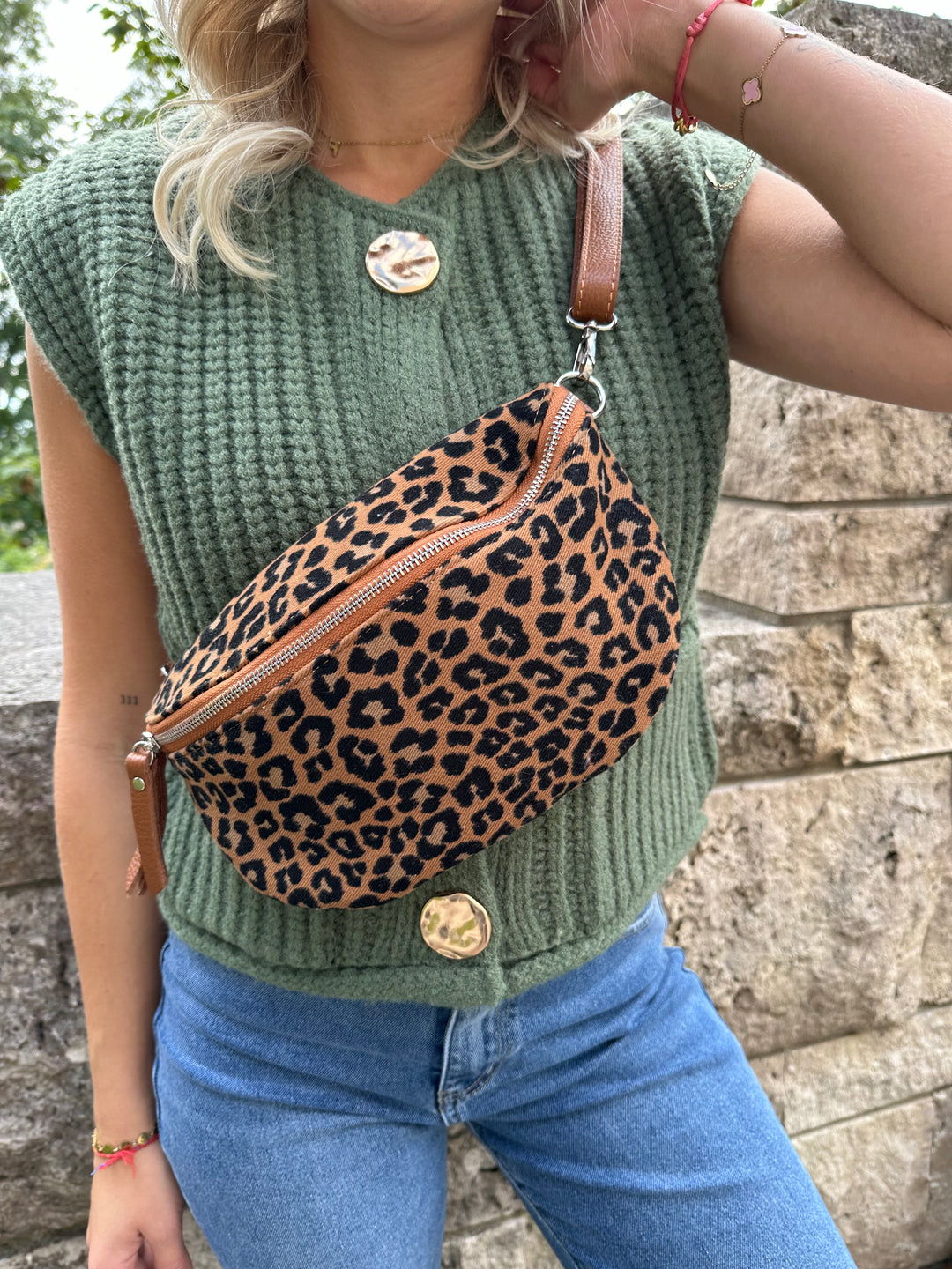 Crossbody Bag mit Leoprint Wild Autumn