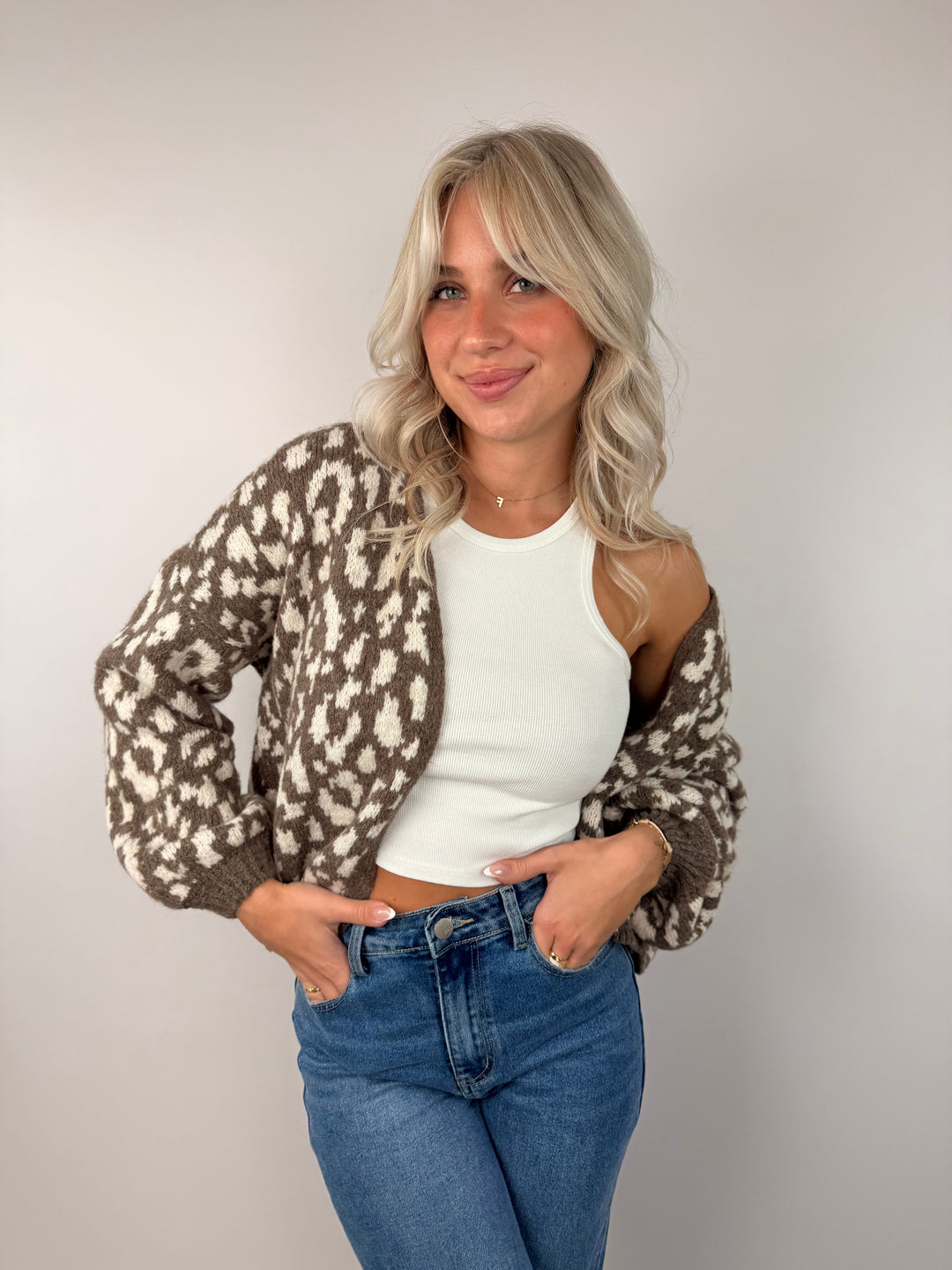 Offener Cardigan mit Leoprint