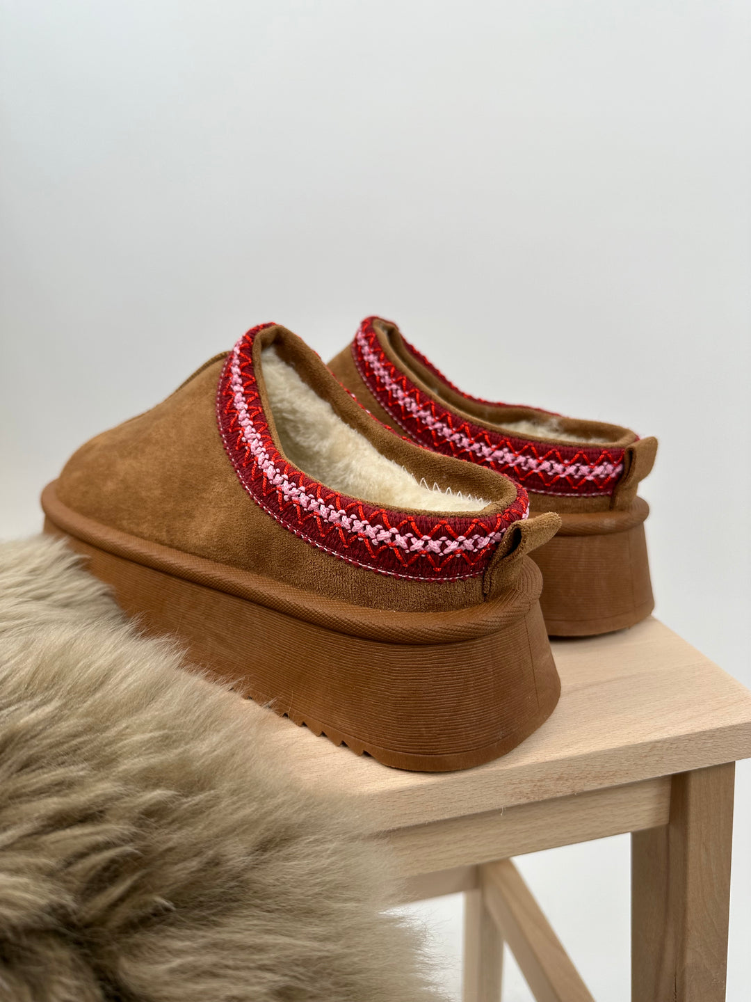 Plateau Slipper