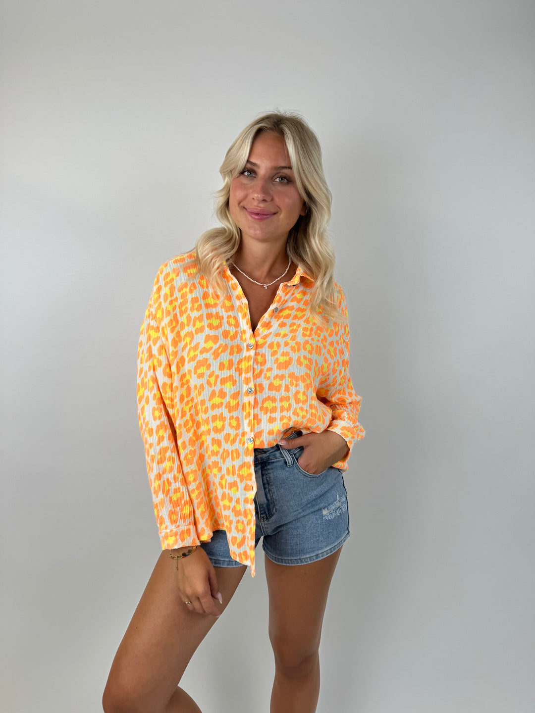 Kurzes Blusenhemd aus Musselin Neon Wild