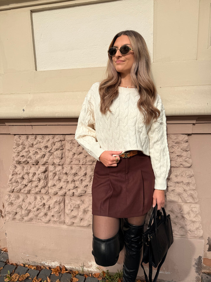 Cropped Strickpullover mit Zopfmuster Linda