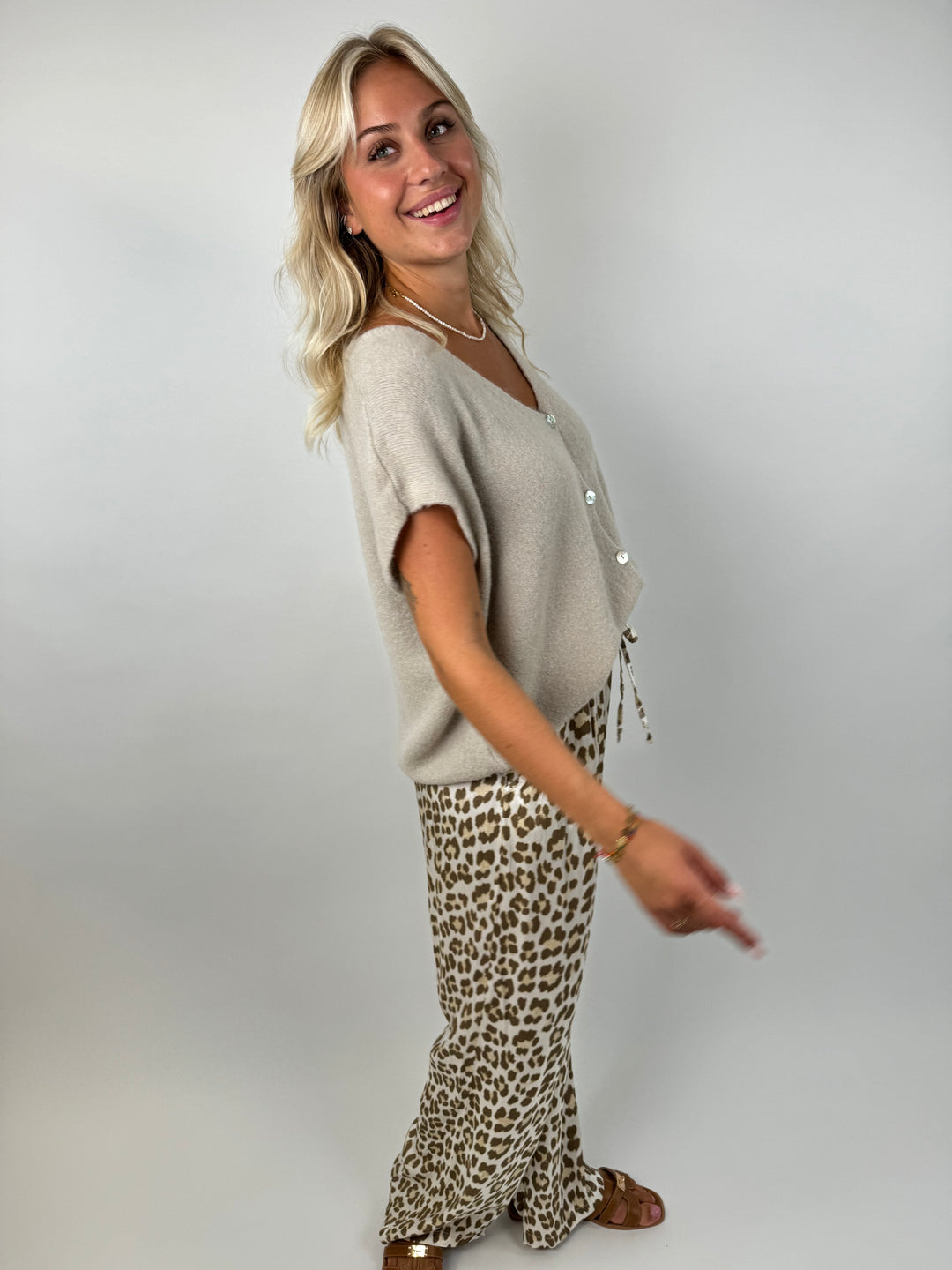 Lockere Hose mit Leoprint Lion (002)