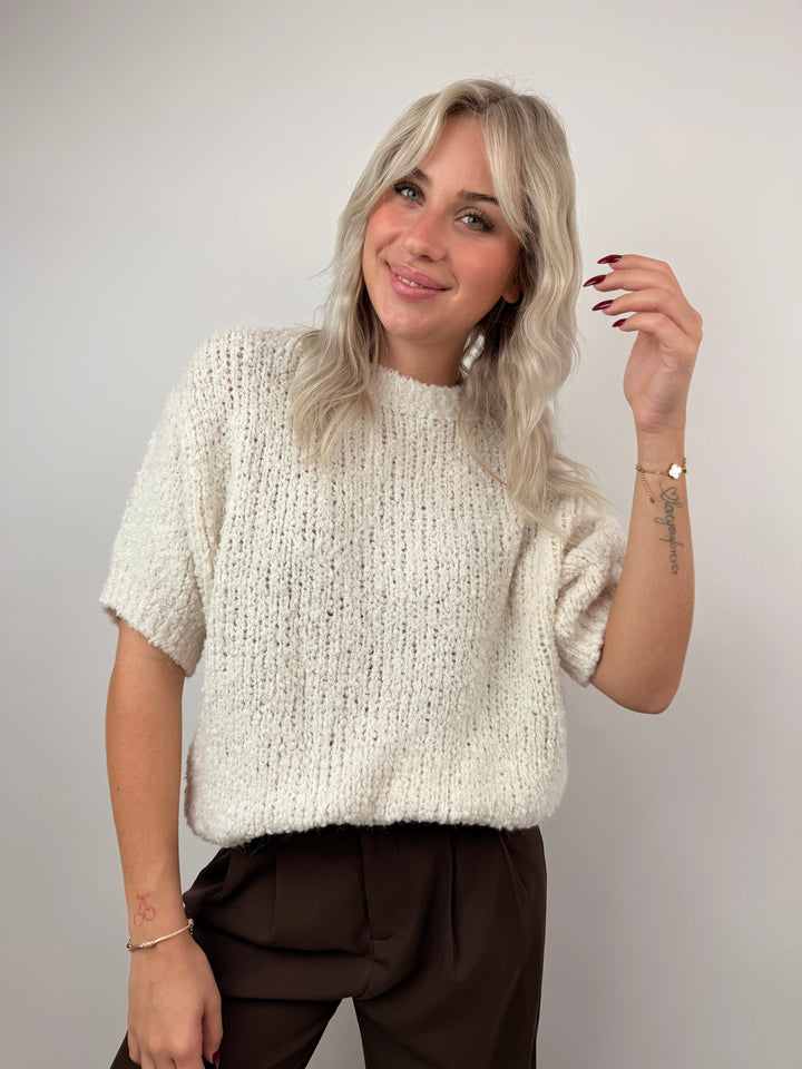 Kurzarmpullover Fluffy Boucle