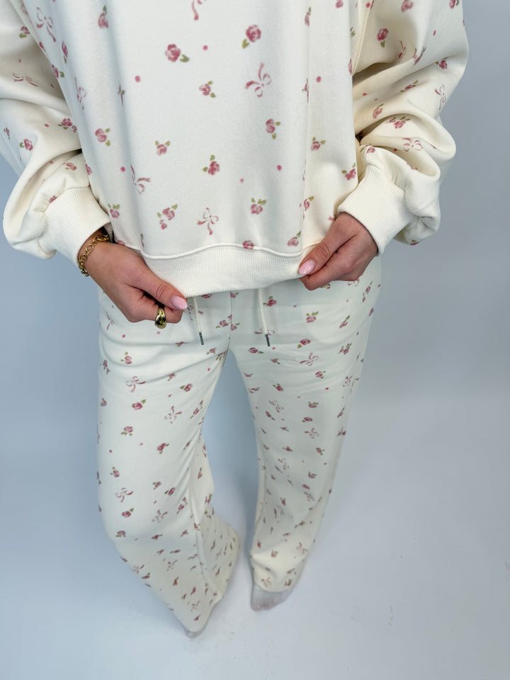 Soft Sweatpants Bows & Roses