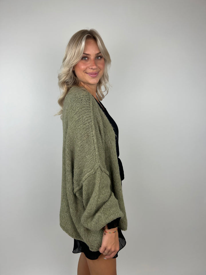 Kurzer Oversize Cardigan Super Cozy