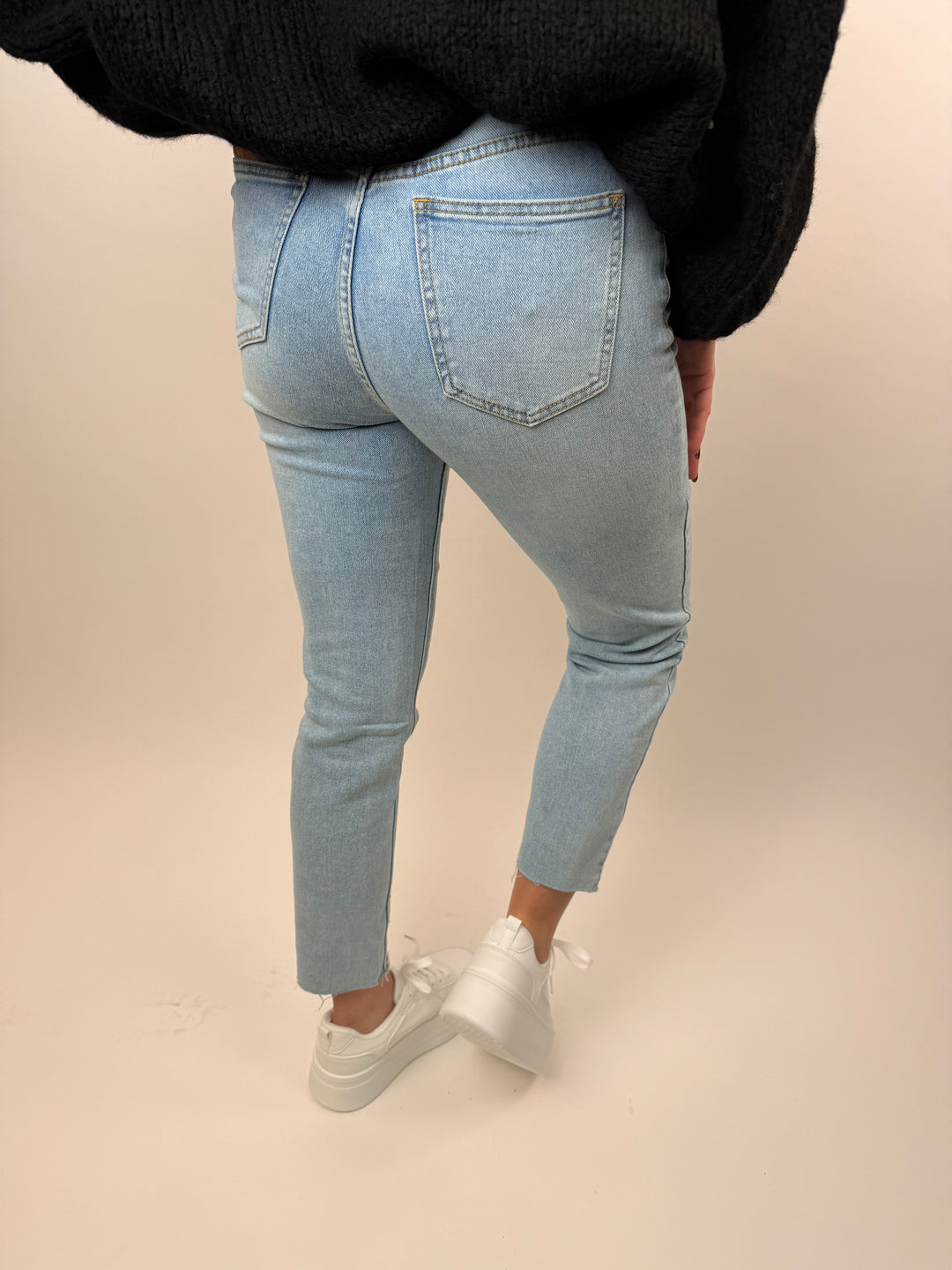 Mom Jeans Luna mit Leogürtel (2777C)