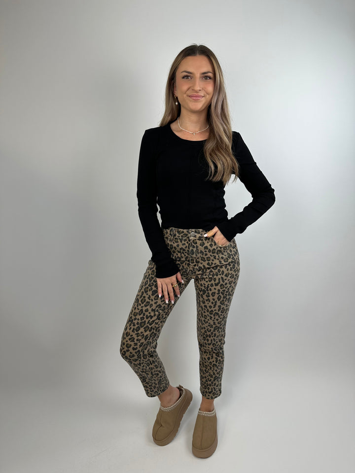 Mom Jeans mit Leoprint (2772)