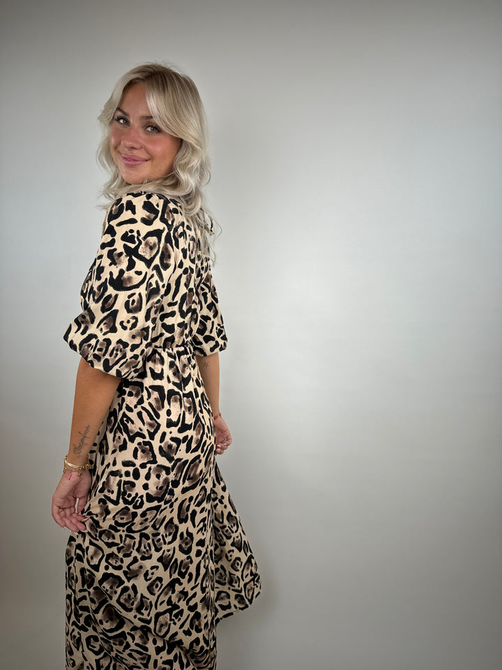 Langes Viskosekleid mit Leoprint Cita