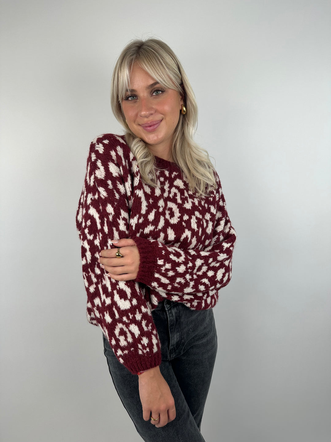 Oversize Pullover mit Leoprint