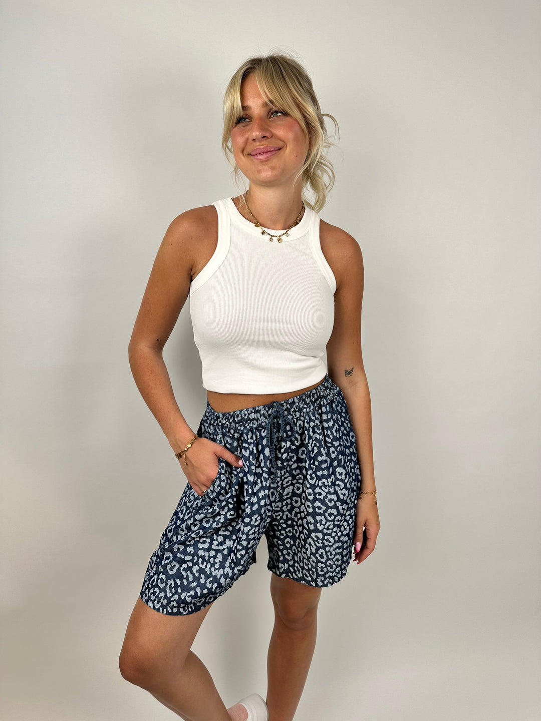 Shorts mit Leoprint Denim Summer