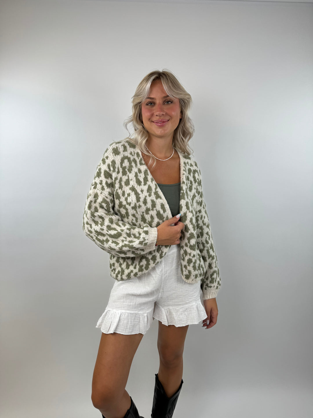 Offener Cardigan mit Leoprint