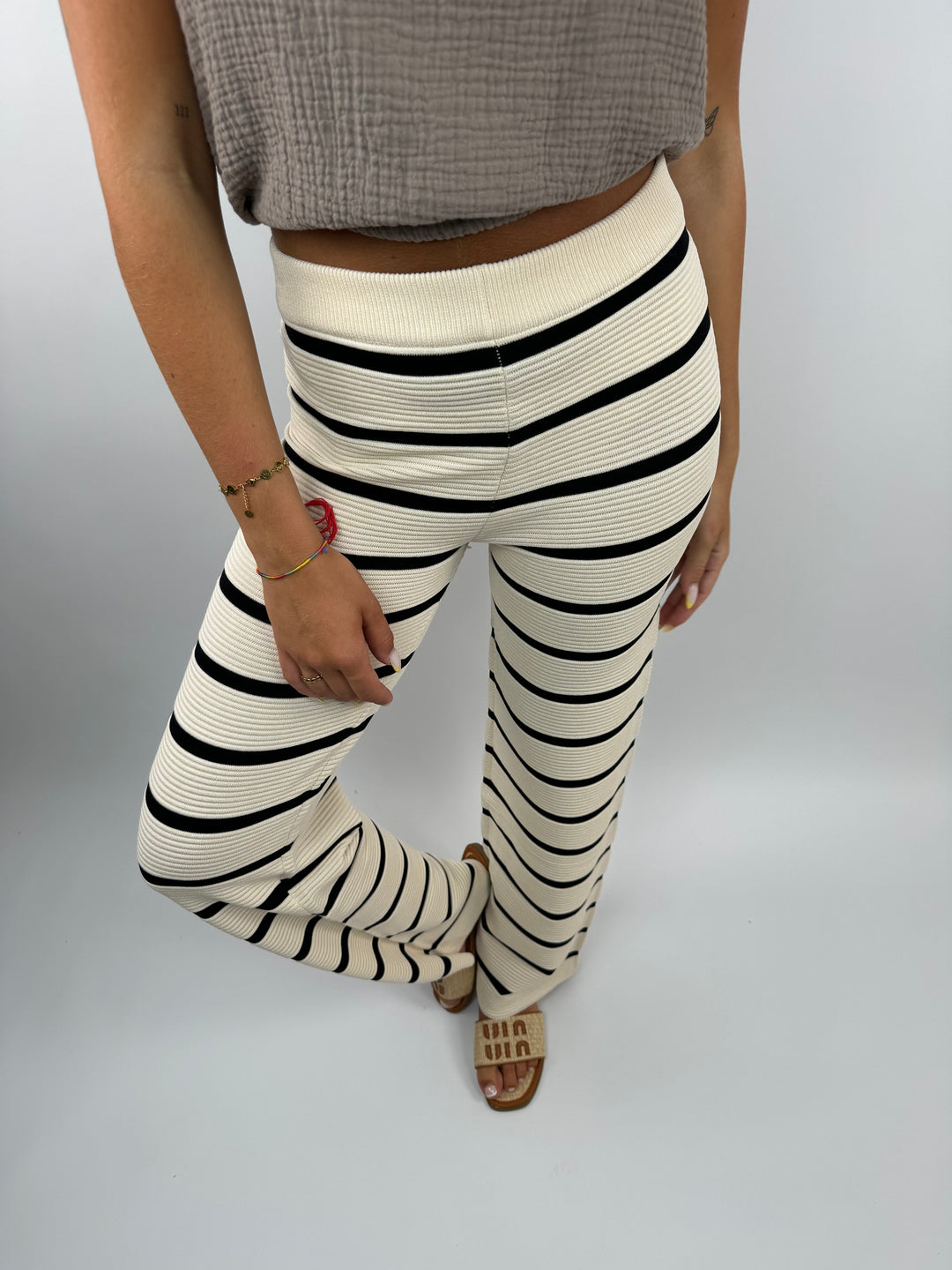 Lange gestreifte Hose Sandy Stripes