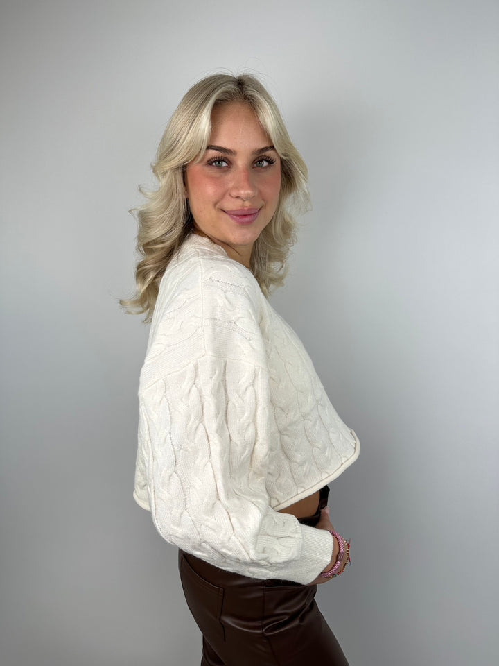 Cropped Strickpullover mit Zopfmuster Linda