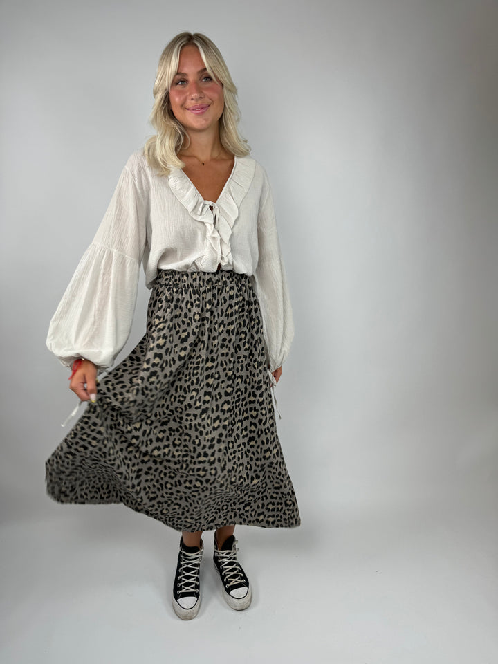 Maxi Sweatrock mit Leoprint