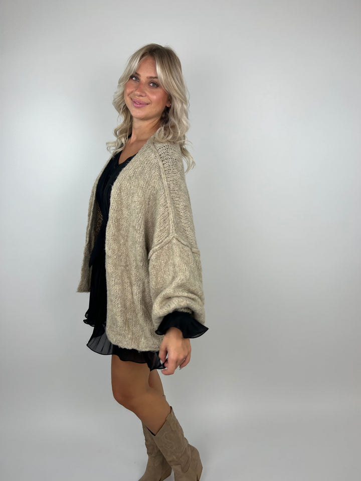 Kurzer Oversize Cardigan Super Cozy