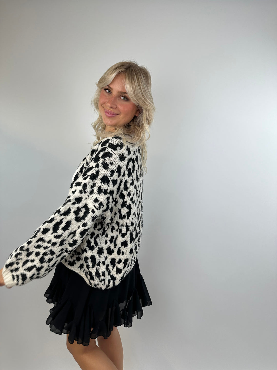 Offener Cardigan mit Leoprint