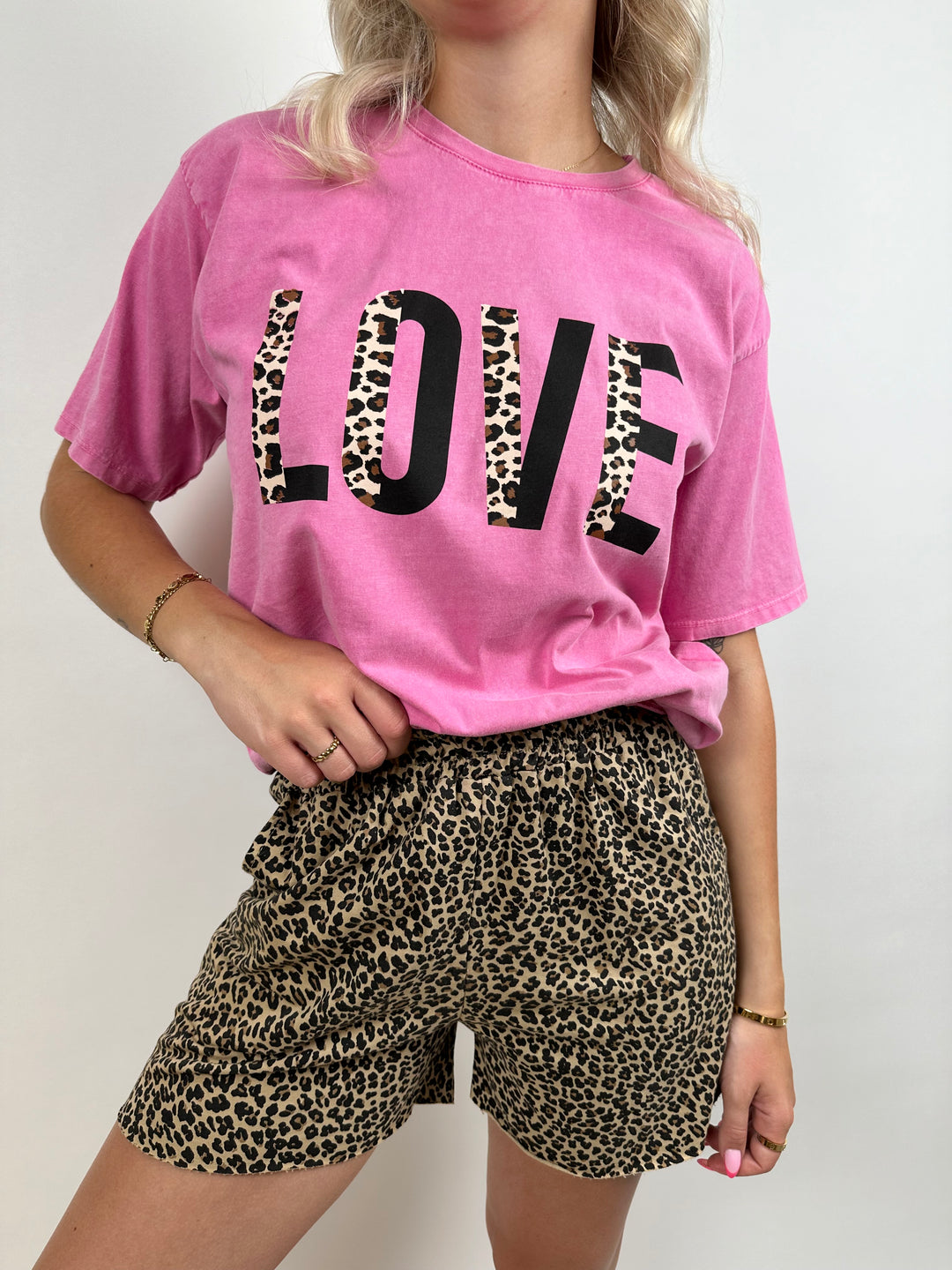 T-Shirt Black Leo Love