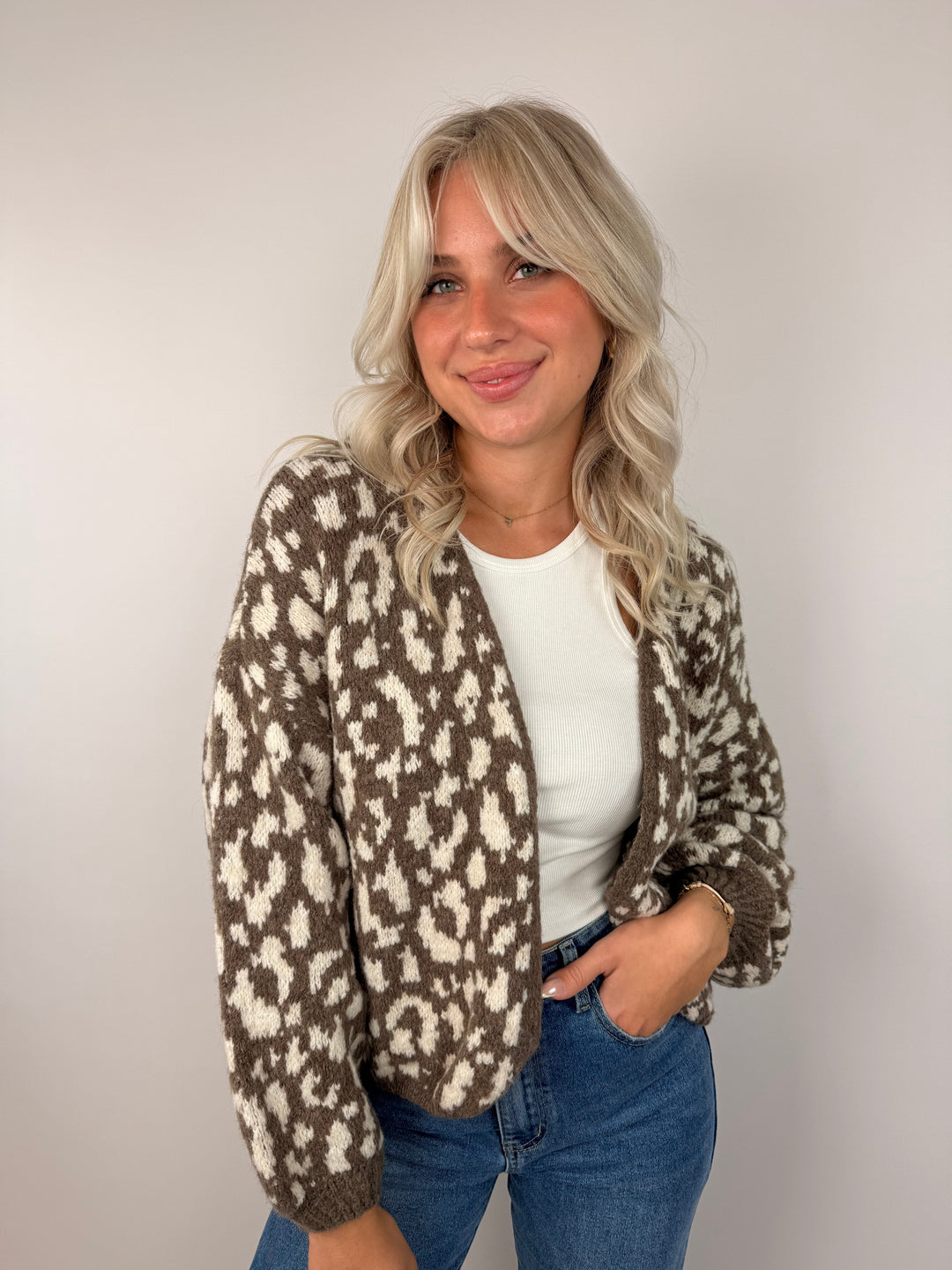 Offener Cardigan mit Leoprint