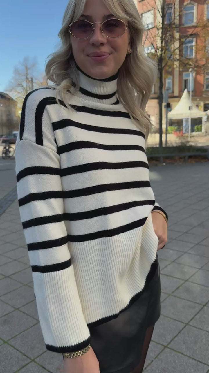 Rollkragenpullover mit Streifen Luna